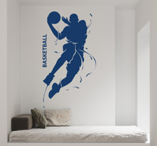 מדבקת קיר - שחקן כדורסל מדבקת קיר - שחקן כדורסל
