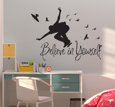 מדבקת קיר - Believe in yourself בצירוף סקייטבורד