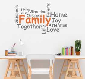 מדבקת קיר family  - תפזורת מילים