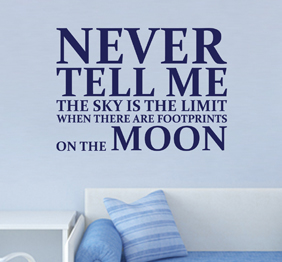 מדבקת קיר - THE SKY IS THE LIMIT