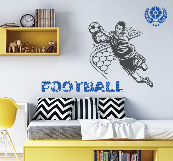 מדבקת קיר - שוער מזנק לפינה השמאלית - כולל טקסט וסמל