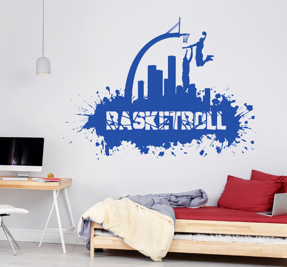 מדבקת קיר - שחקני כדורסל בשילוב בניינים ברקע