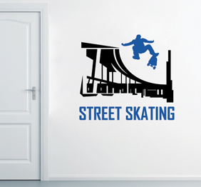 מדבקת קיר - גולש סקייטבורד על רמפה