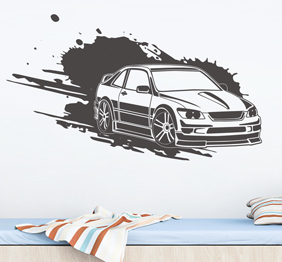 רכב ספורט מתפרץ מהקיר