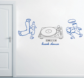מדבקת קיר - רקדנים ועמדת די ג'י