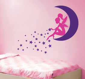 מדבקת קיר - פייה על ירח 