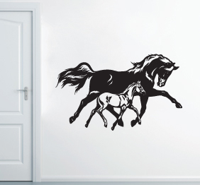 מדבקת קיר - סוס וסייח