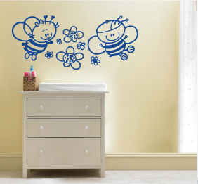 מדבקת קיר - צמד דבורים ופרחים