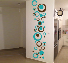 מדבקת קיר - עיגולים - רטרו לגובה