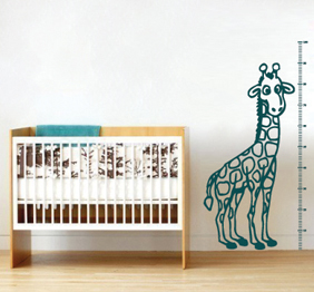 מדבקת קיר - מד גובה - ג‘ירפה 