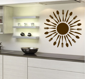 מדבקת קיר - סכו"ם בצורת שמש