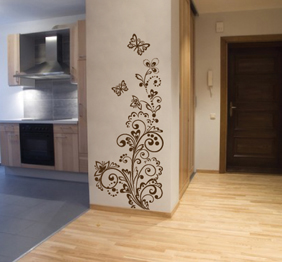 מדבקת קיר - פריחה על קיר צר